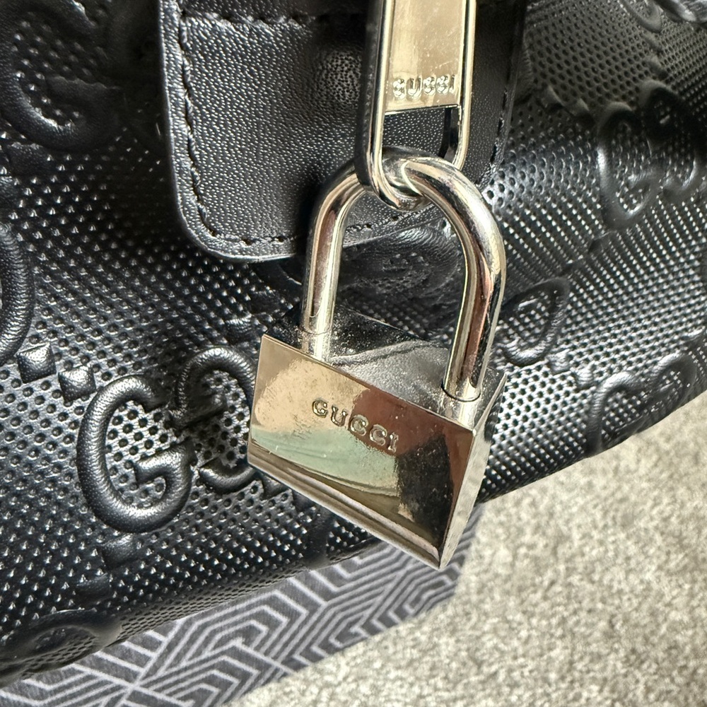 Gucci Black Monogram Leather Duffel Bag - Picture 3 of 8